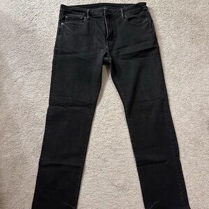 Men’s American Eagle Outfitters Airflex+ Black Skinny Jeans